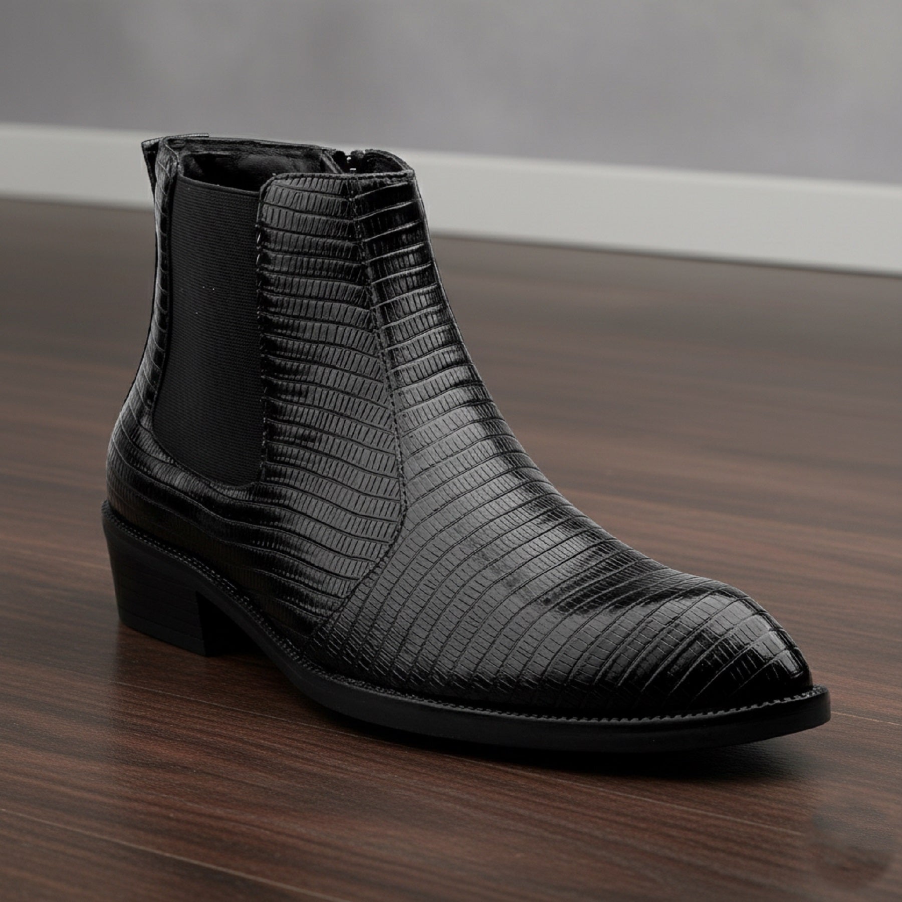Men’s Signature Black Patterned Leather Boot – Dress to Impress – BxxyShoes