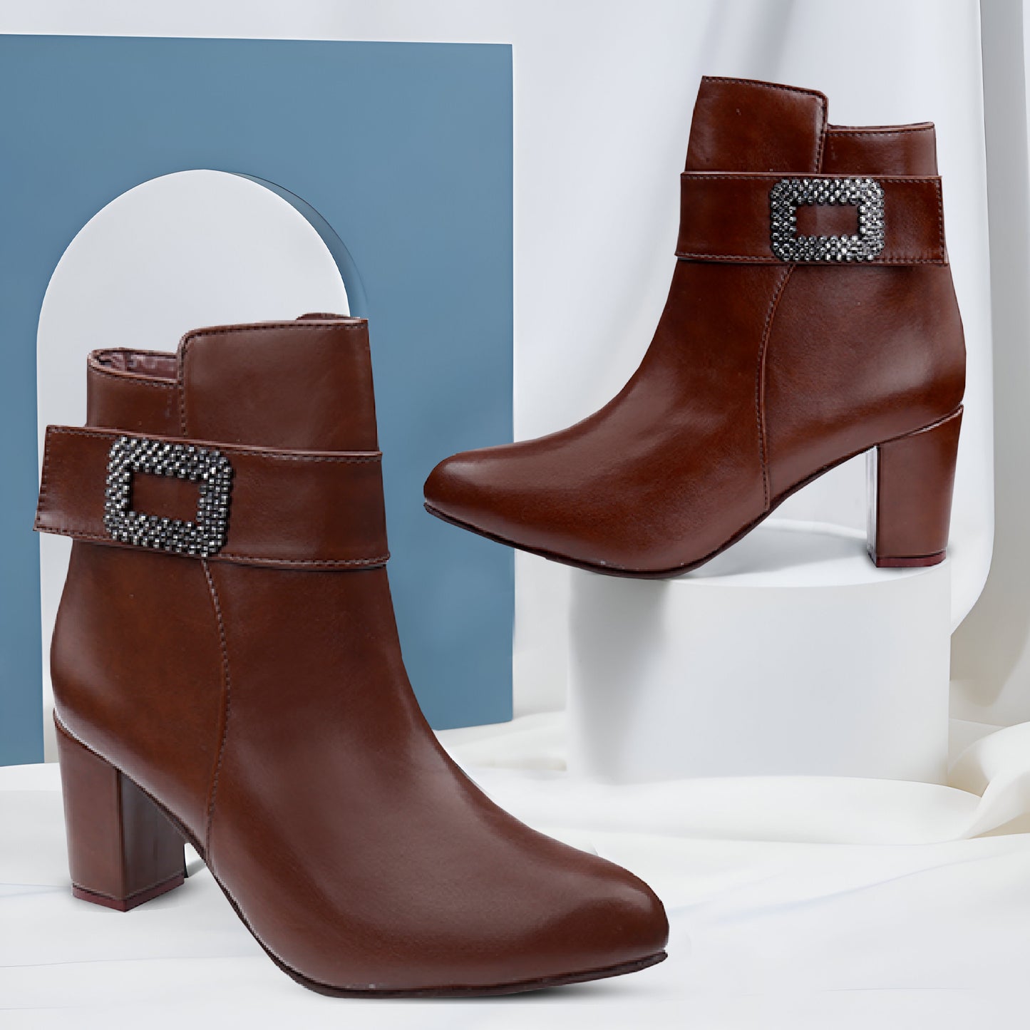 Women Heel Buckle Boots