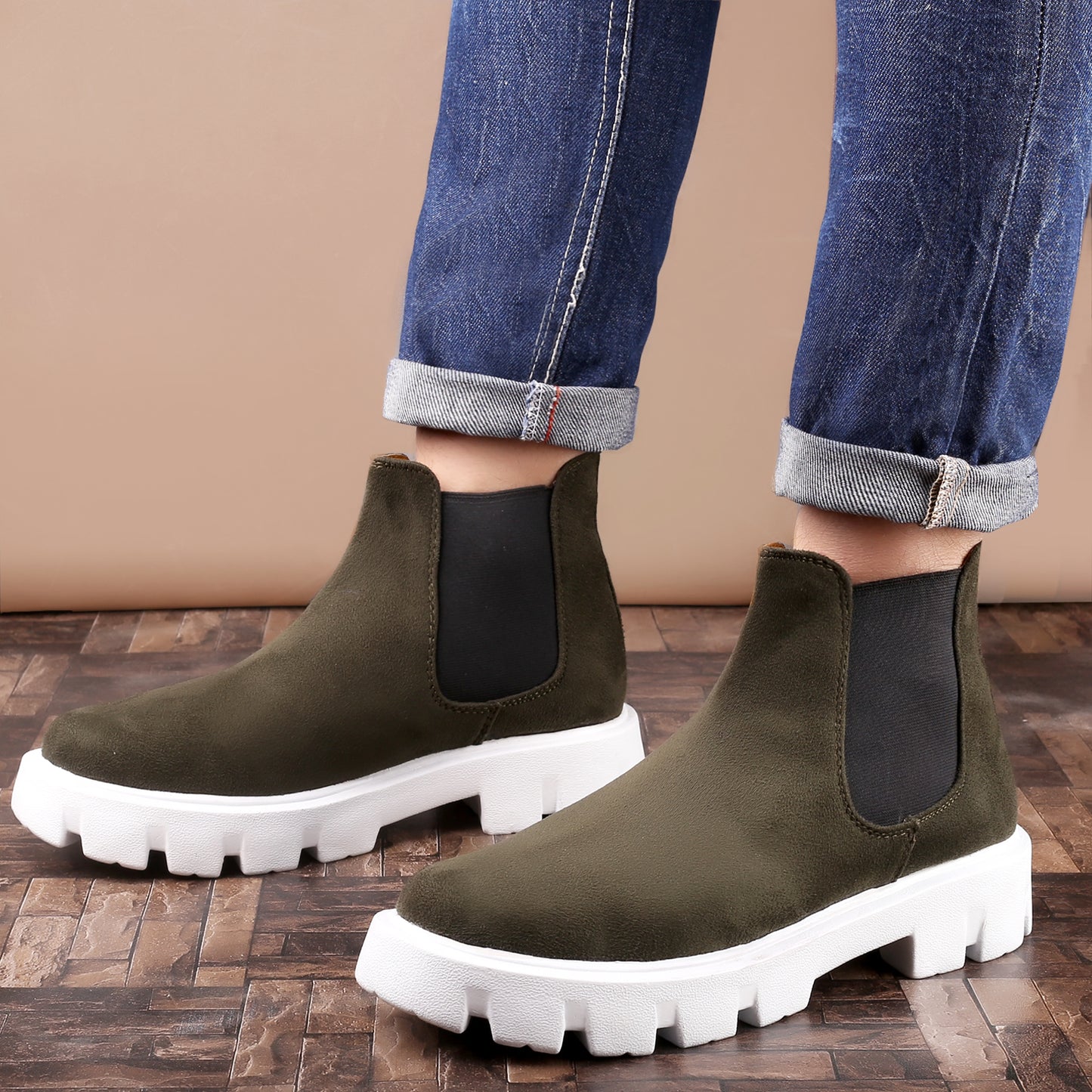 Bxxy Men's Suede Material Casual Chelsea Slip-On Boots