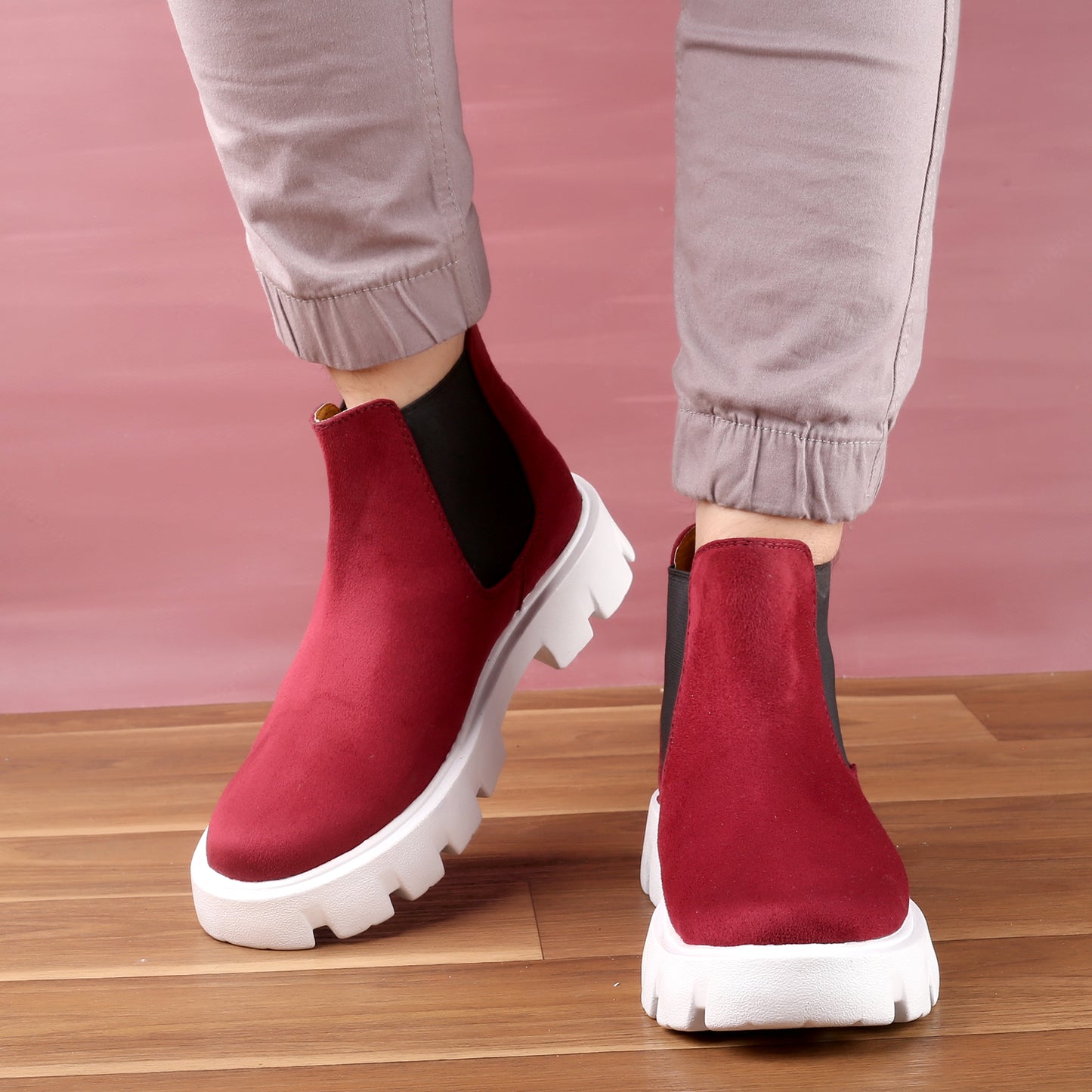 Bxxy Men's Suede Material Casual Chelsea Slip-On Boots