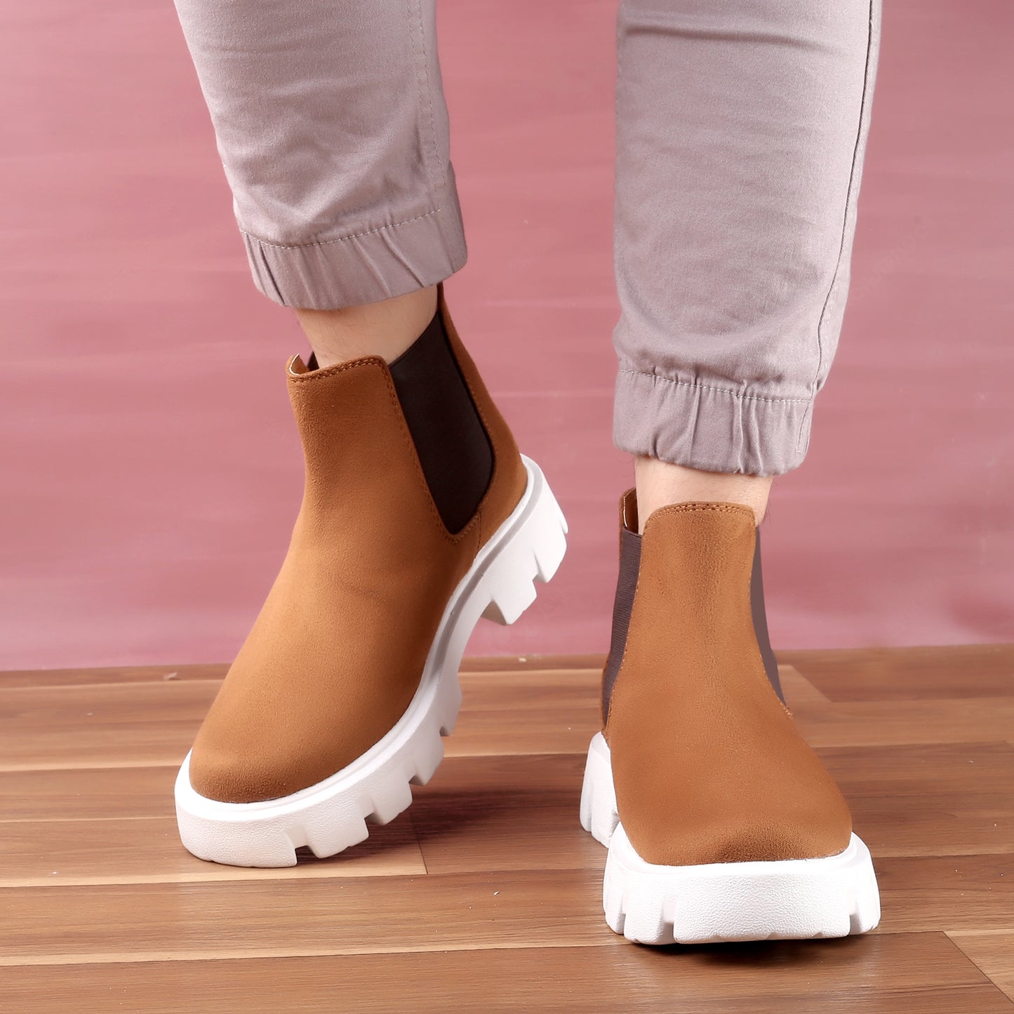 Bxxy Men's Suede Material Casual Chelsea Slip-On Boots