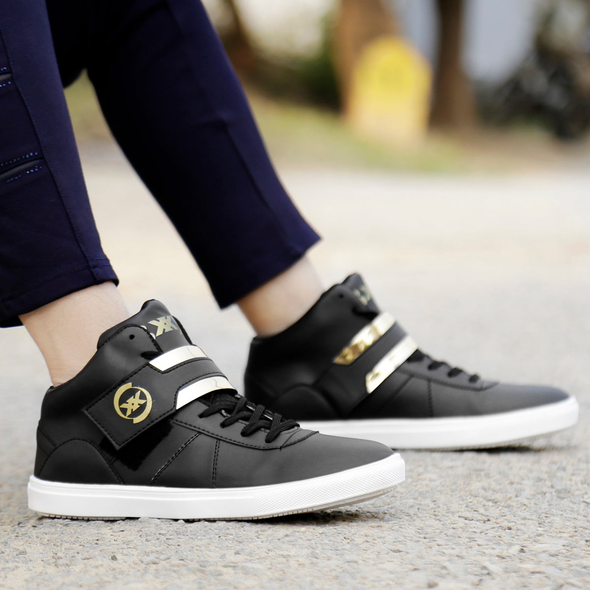 Men/s Faux Leather Casual Sneakers With Lace And Strap Boots