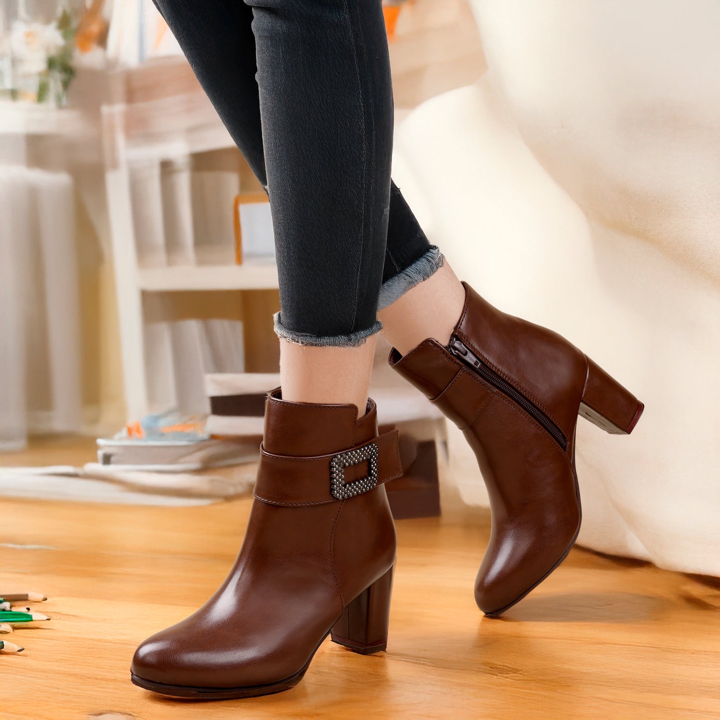 Women Heel Buckle Boots
