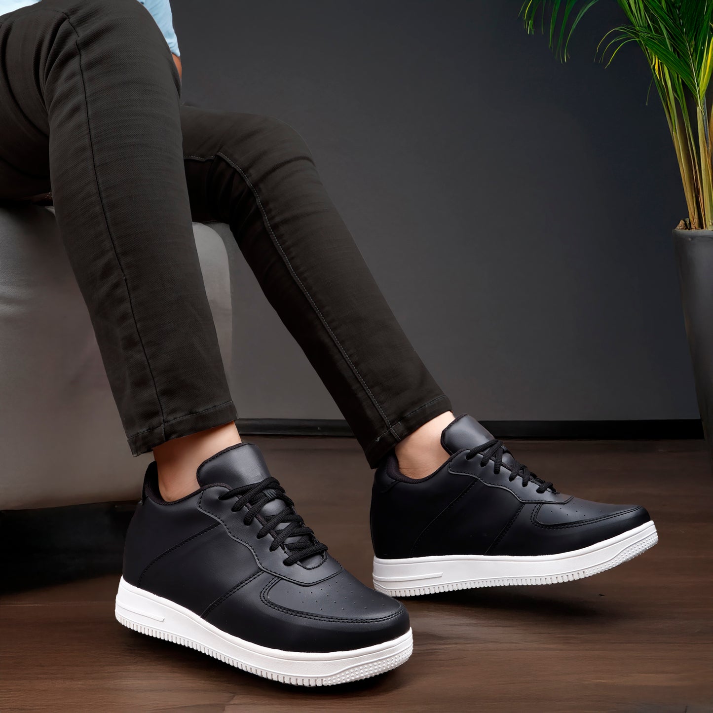 Men’s Casual Elevator Shoes with Hidden 3-Inch Height Boost