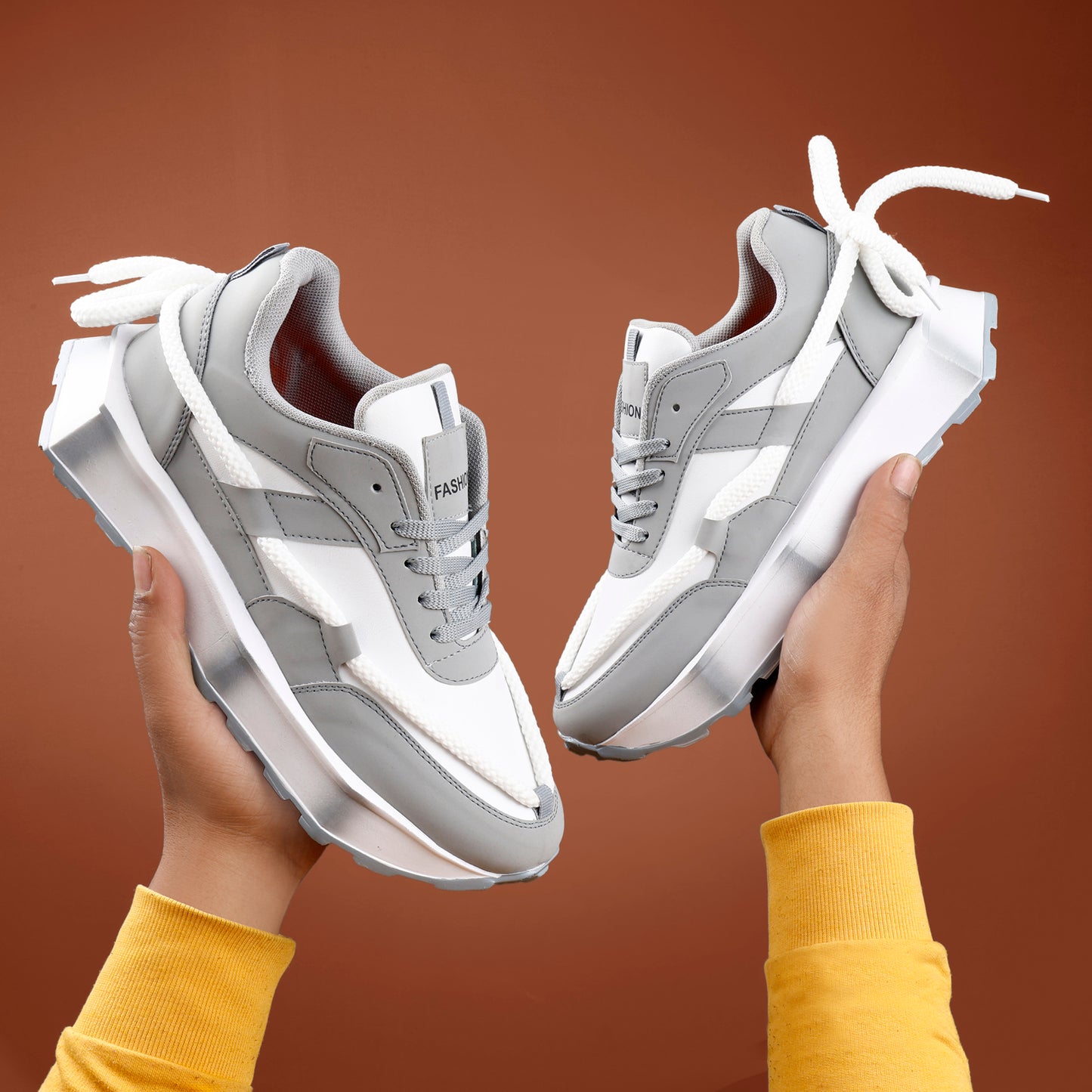 Trendiest Bxxy's High-end Fashionable Sole Lace up Designer Casual Shoes for Men