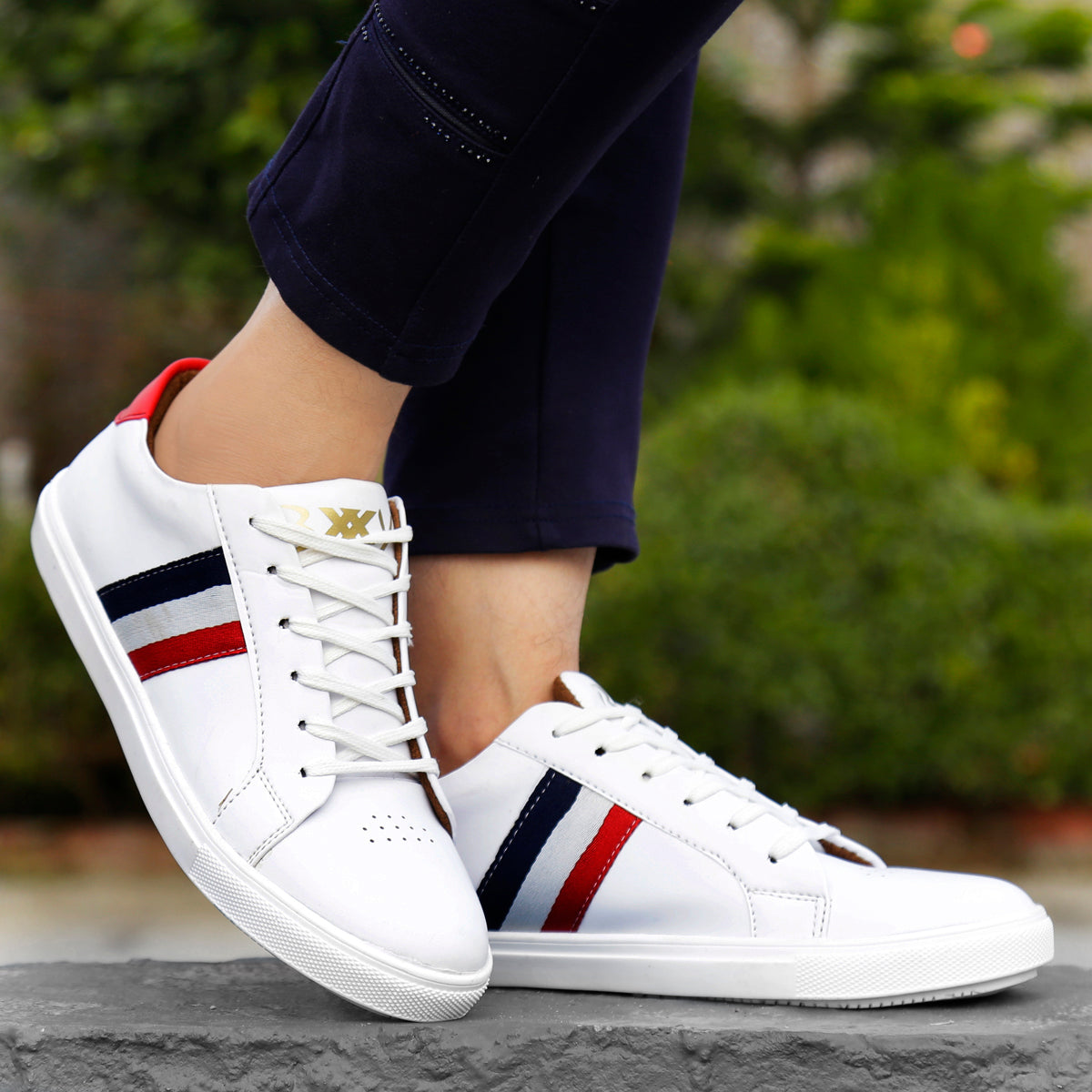 Men/s New Stylish Casual Sneakers