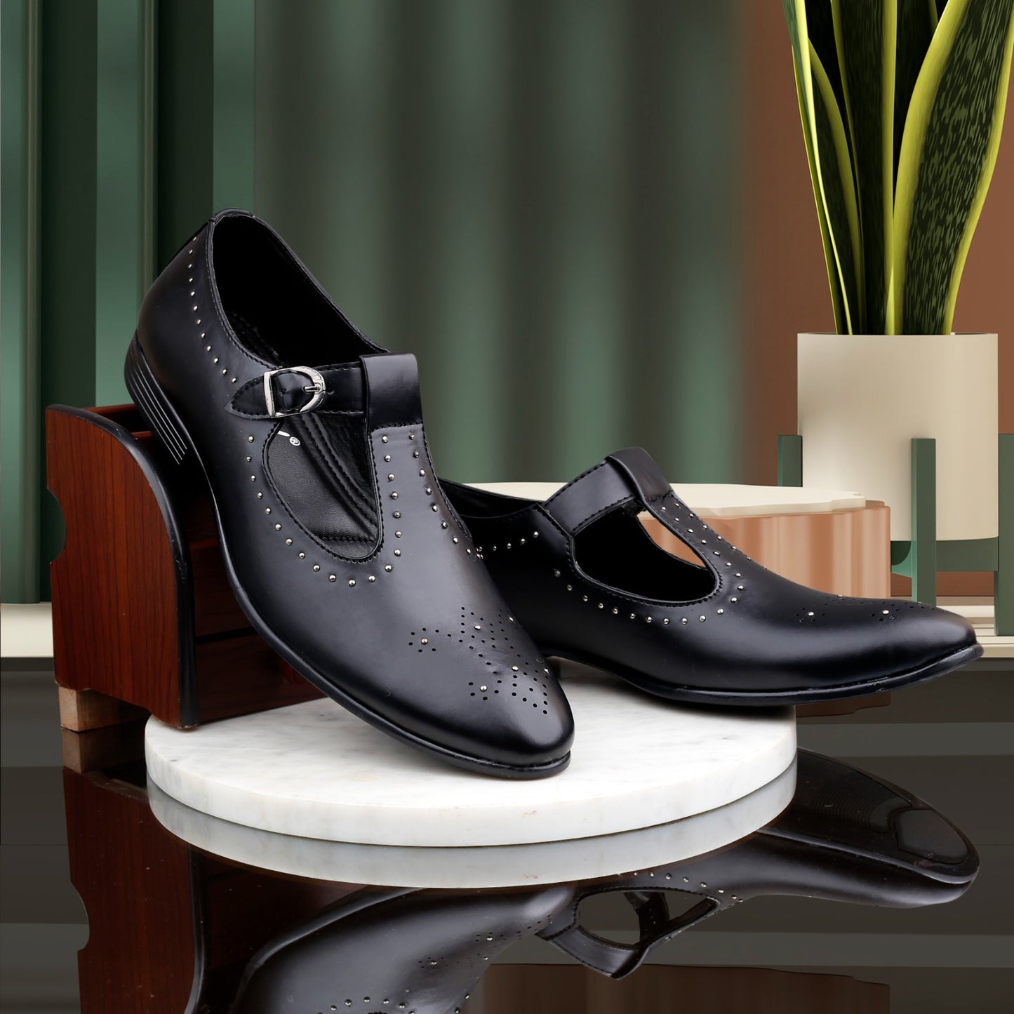 Men's Premium Trendy Footwear