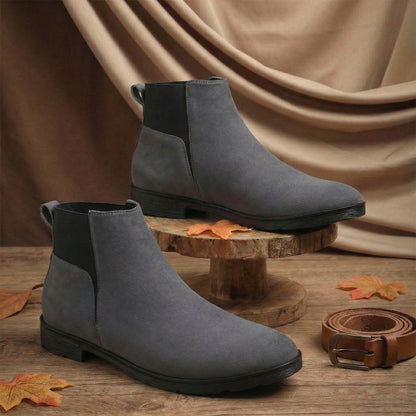 Men’s Iconic Chelsea Boots with Comfort Sole