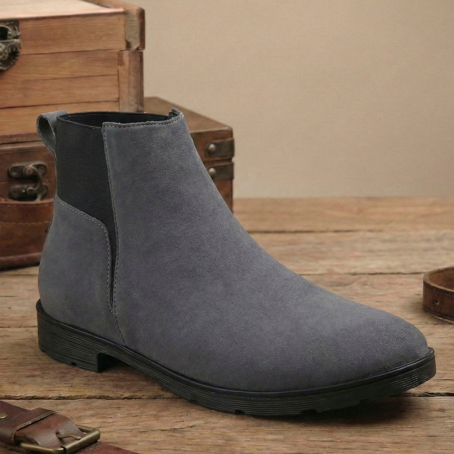 Men’s Iconic Chelsea Boots with Comfort Sole