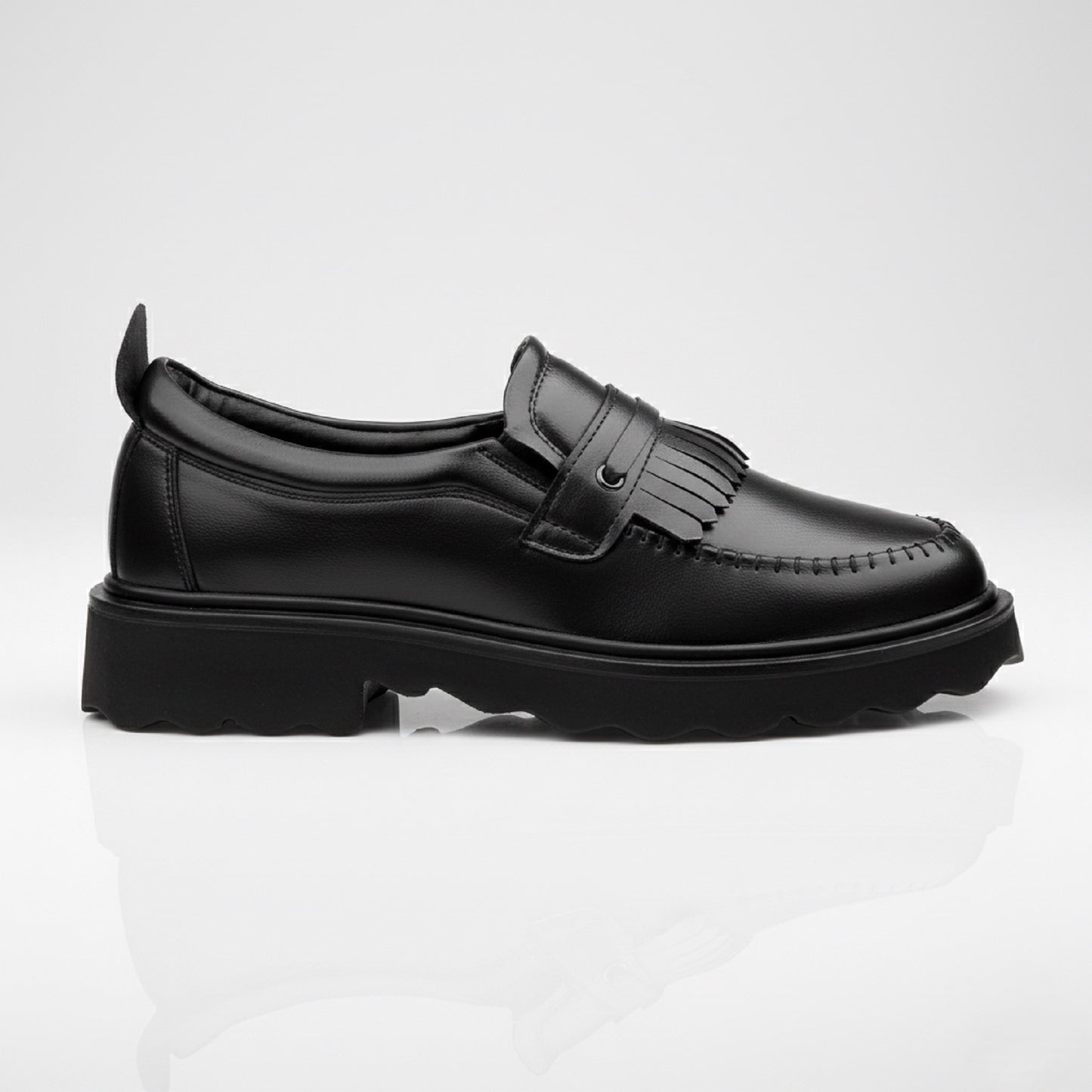 Men's Classic Tassel Loafers – Faux leatherSlip-On Dress Shoes