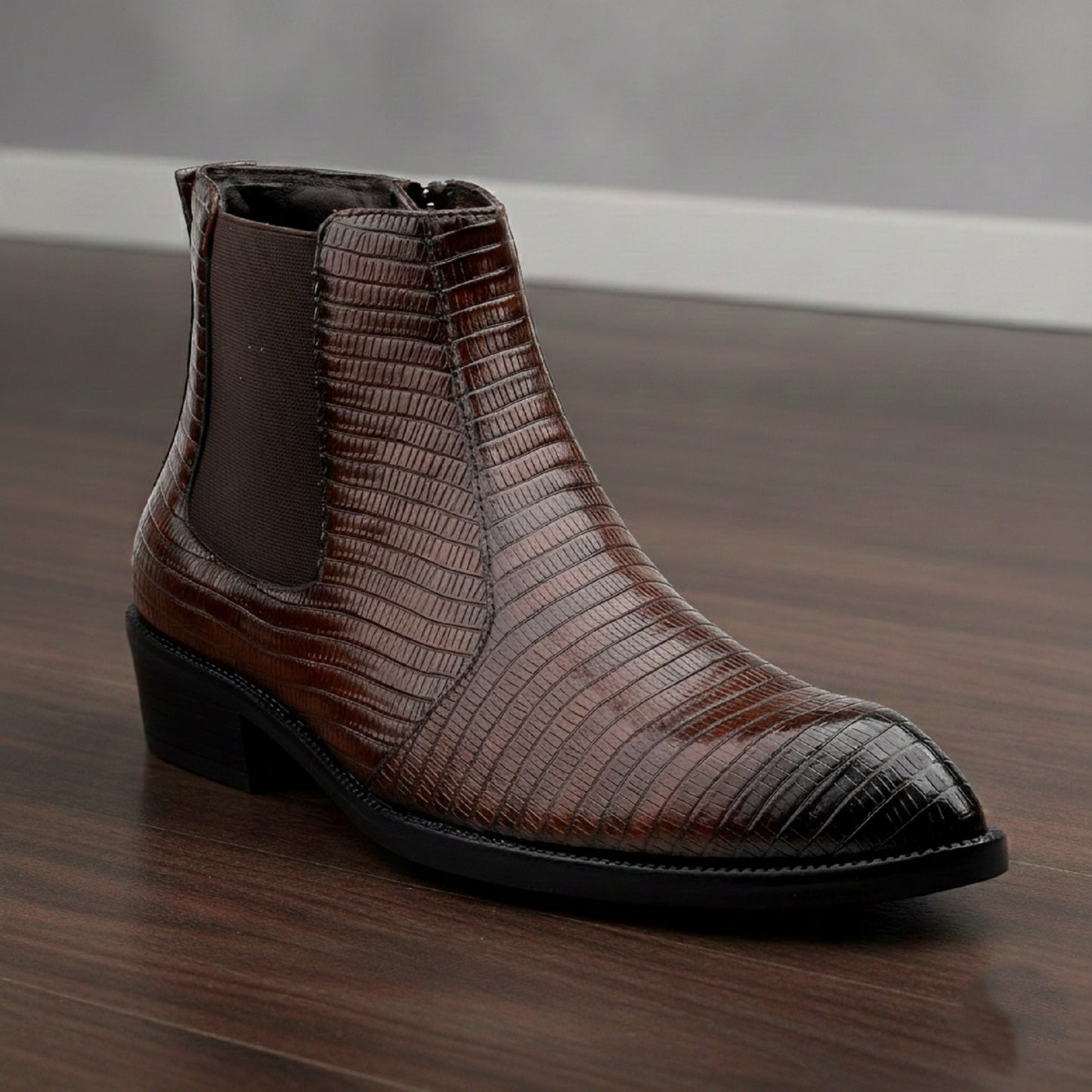 Classic Croc-Embossed Chelsea Boot for Modern Gentlemen