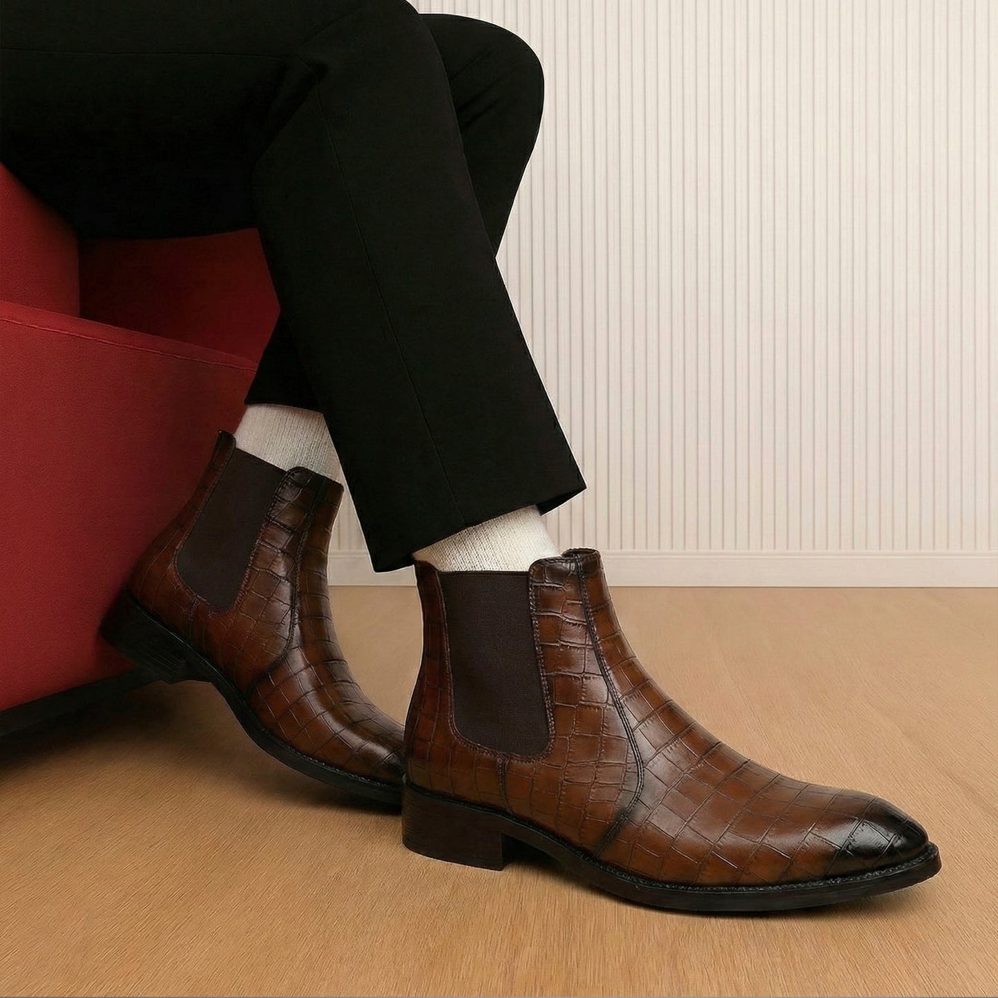 Men’s Croc-Pattern Height-Boost Chelsea Boots – Step Taller, Look Sharper