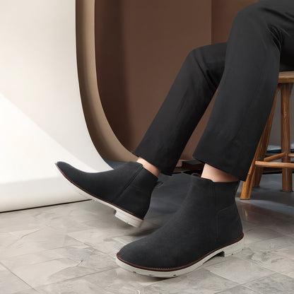 Men’s Iconic Chelsea Boots with Comfort Sole