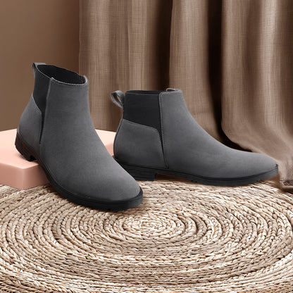 Essential Chelsea Boots Everyday Wear for Men
