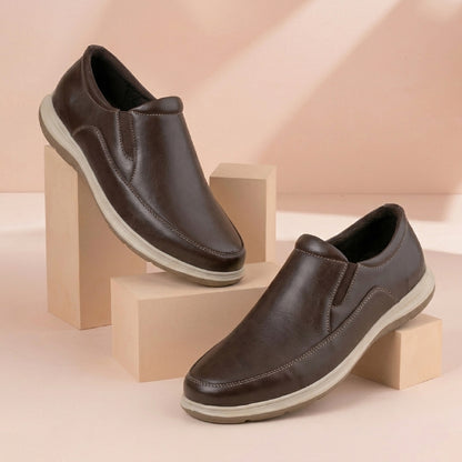 Men’s Casual Slip-On Shoes – Durable Comfort for Office & Walking
