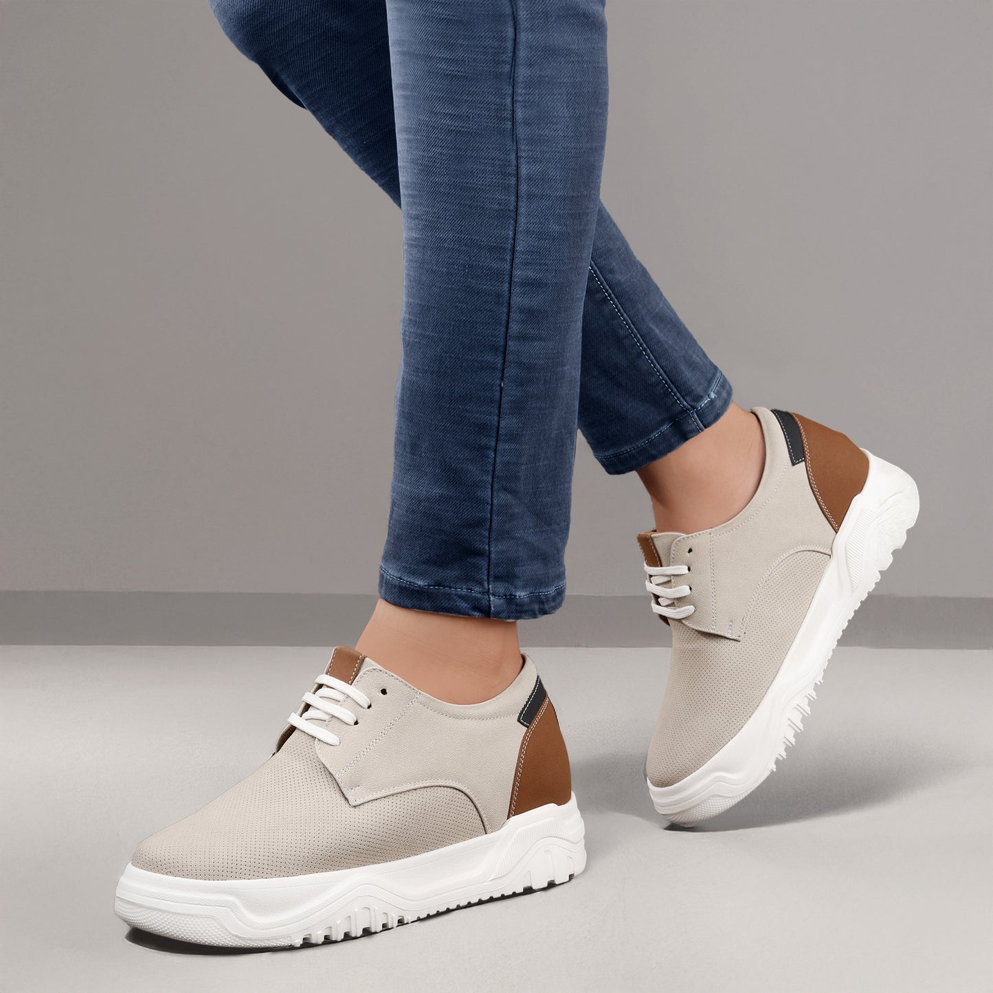 BXXY Premium Height Boost Sneakers for Men Invisible 9 CM Elevator Shoes