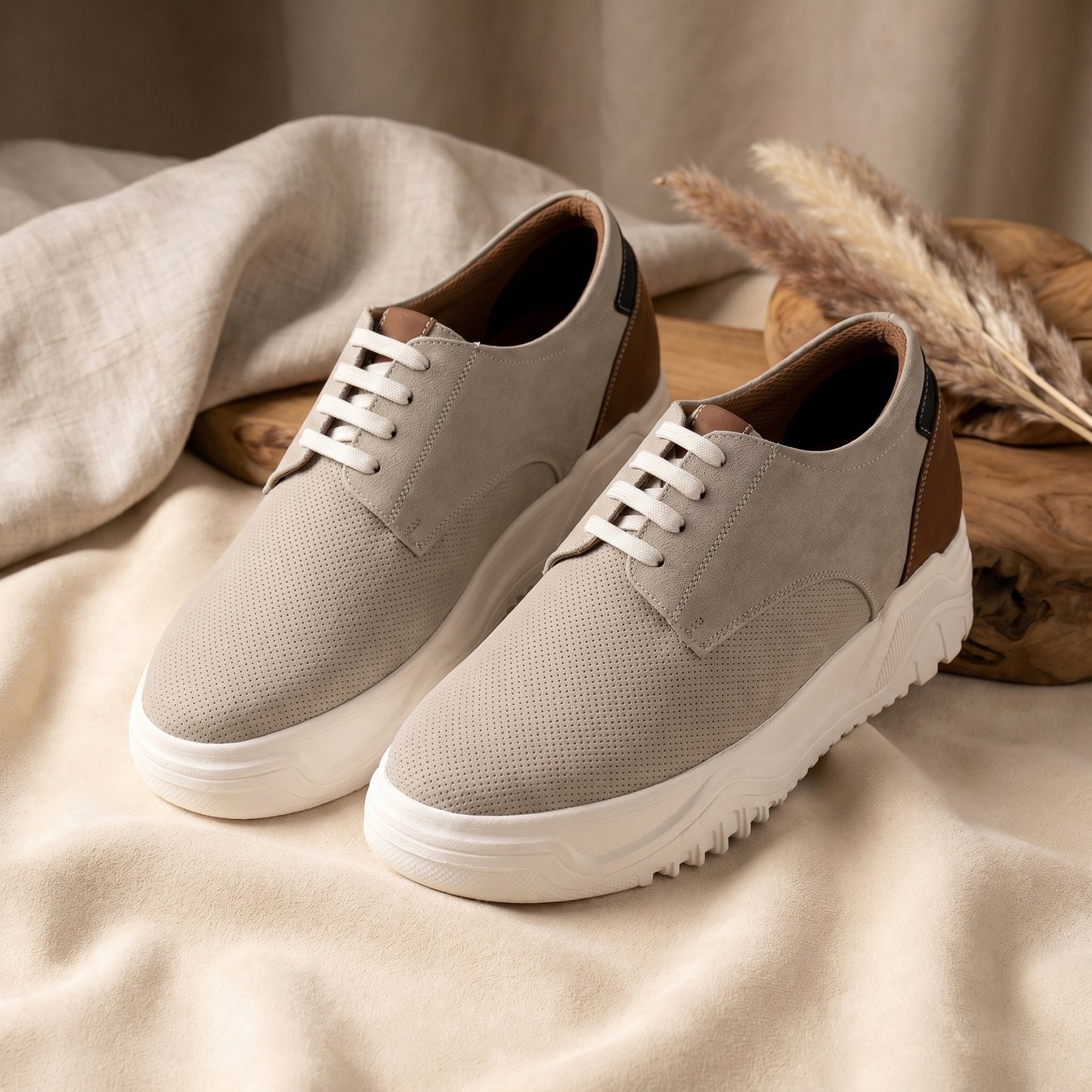BXXY Premium Height Boost Sneakers for Men Invisible 9 CM Elevator Shoes
