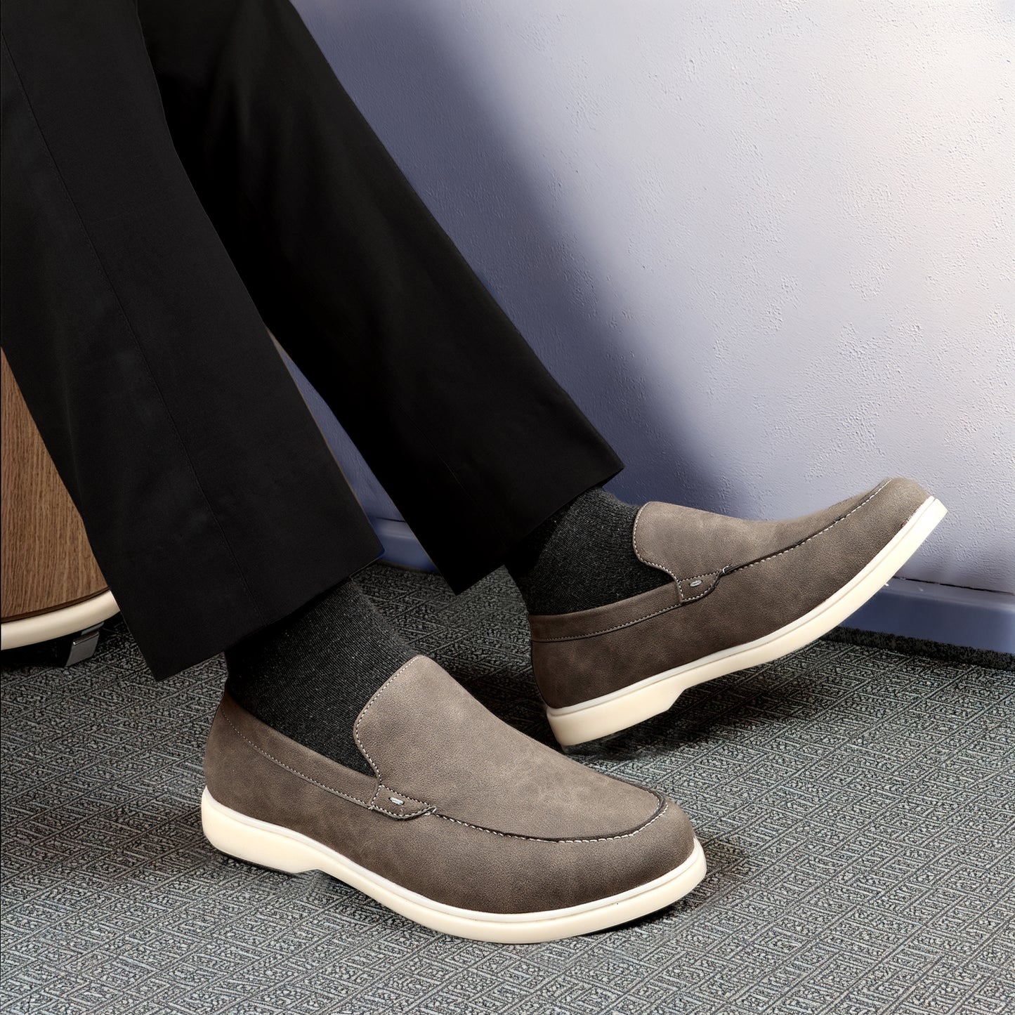 Men’s ComfortFit Trendy Loafers