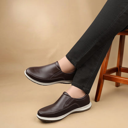 Men’s Casual Slip-On Shoes – Durable Comfort for Office & Walking