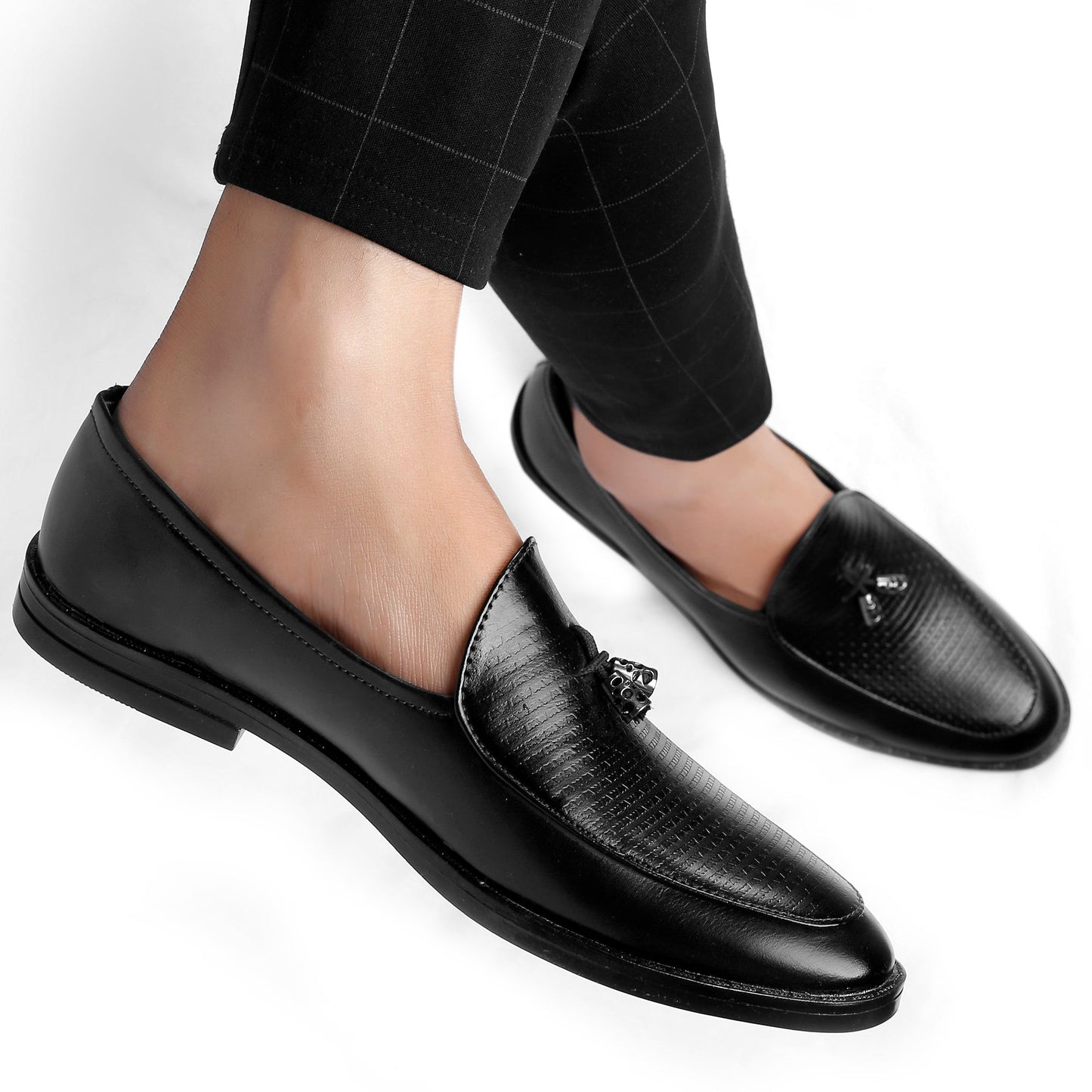 Bxxy's Men's Party Wear Tassel Casual Slip-ons