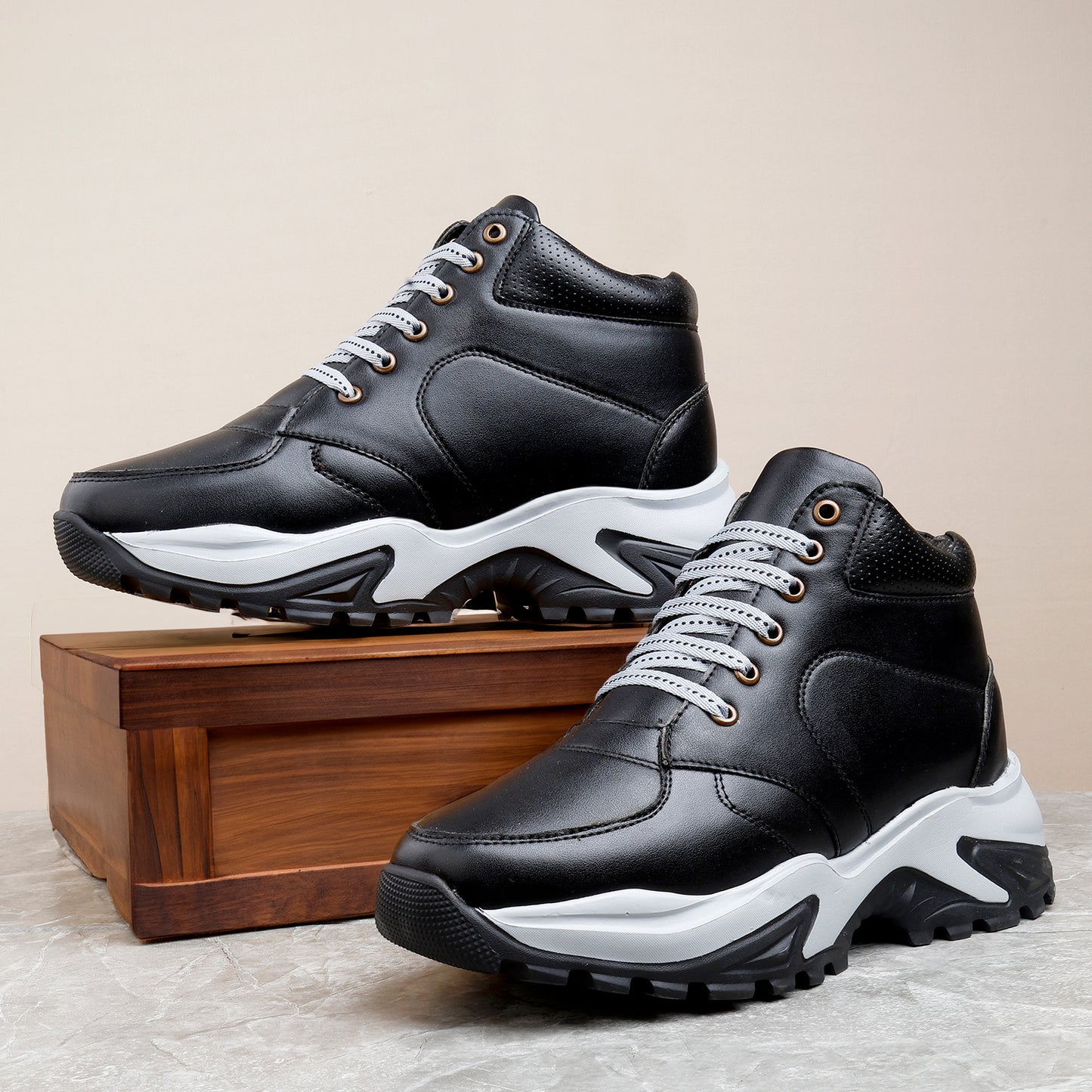 Men's 3 Inch Hidden Height Increasing Stylish Lace-up Boots