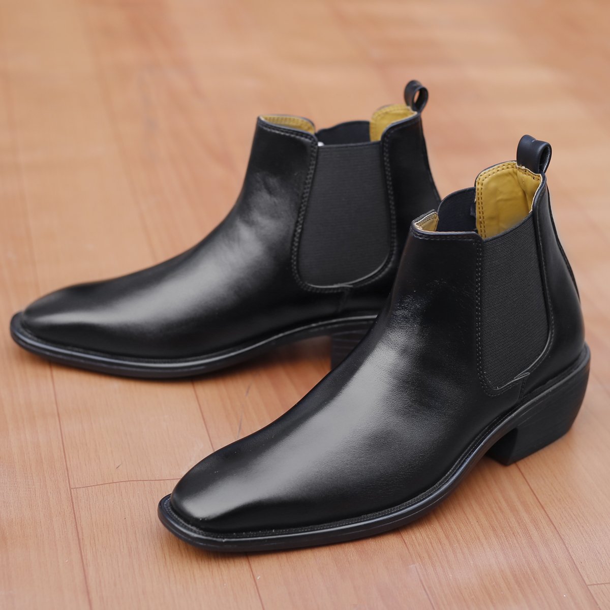 Men's 2 Inch Hidden Height Increasing  High-end Fashionable Chelsea Boots