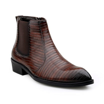 Classic Croc-Embossed Chelsea Boot for Modern Gentlemen