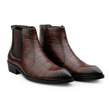 Classic Croc-Embossed Chelsea Boot for Modern Gentlemen