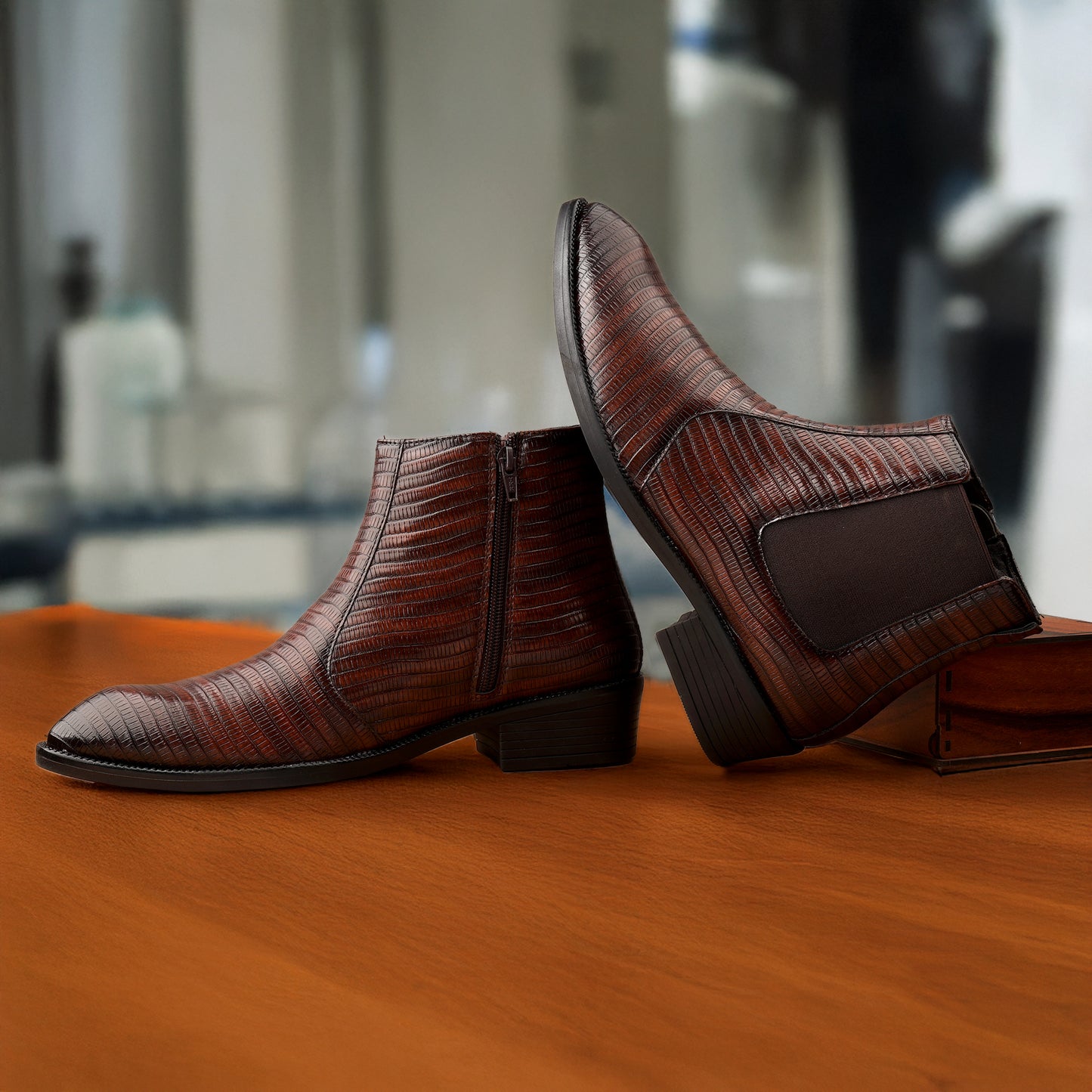 Classic Croc-Embossed Chelsea Boot for Modern Gentlemen
