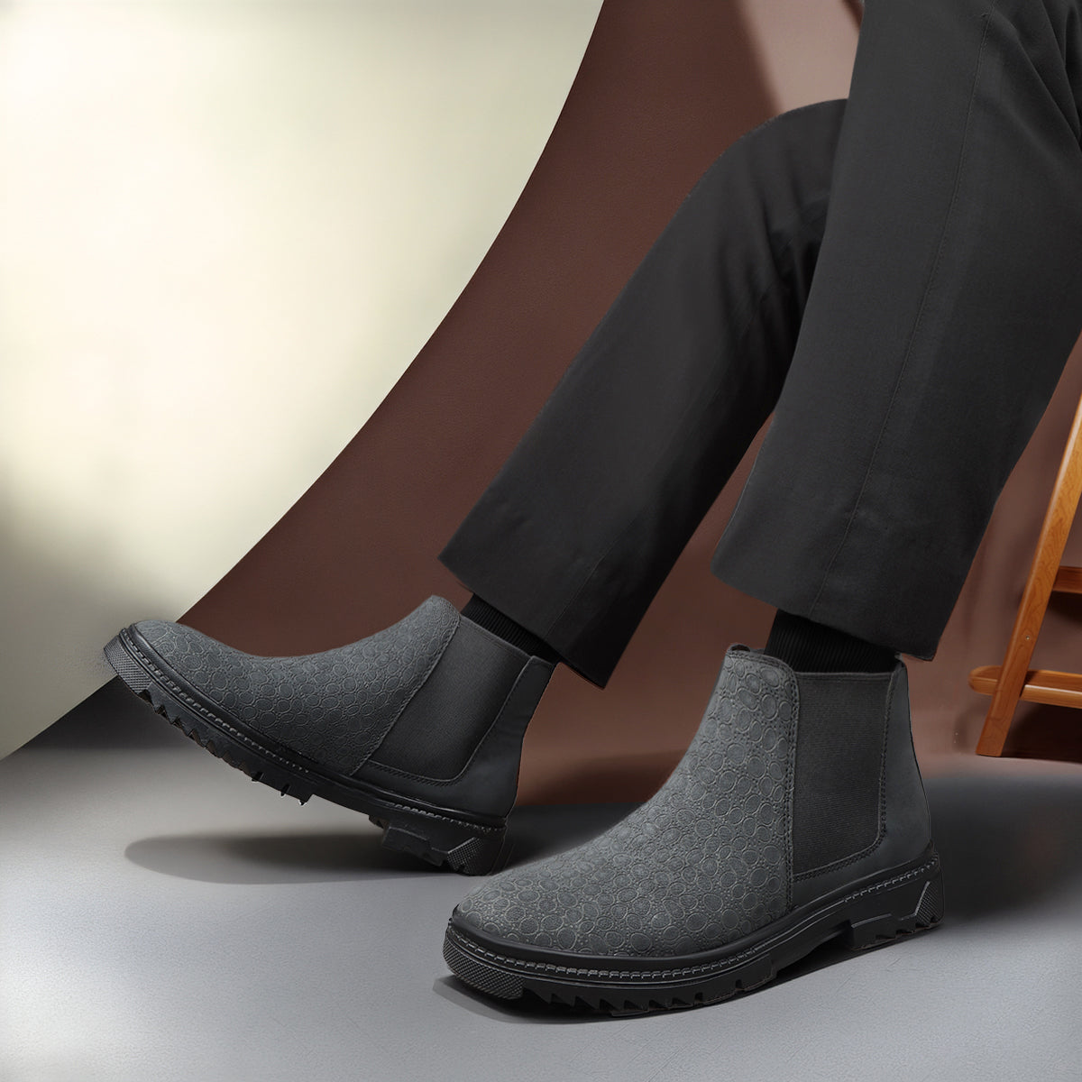 Classic Chelsea Boots for Men Durable & Comfortable Fit