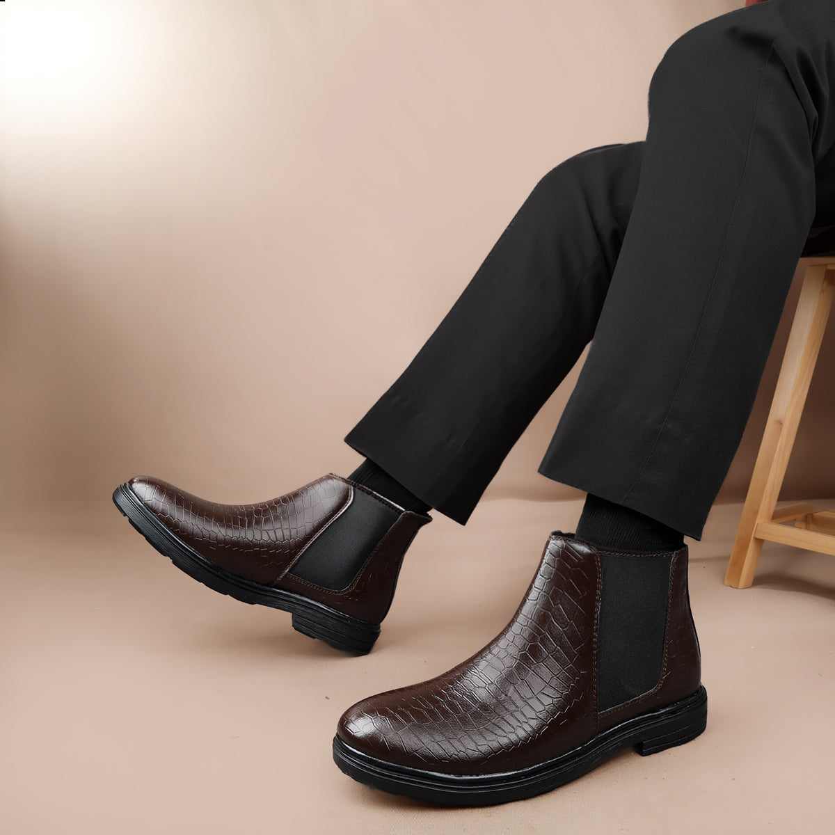 Men’s Croc-Texture Chelsea Boots-All-Day Comfort & Trendy Look
