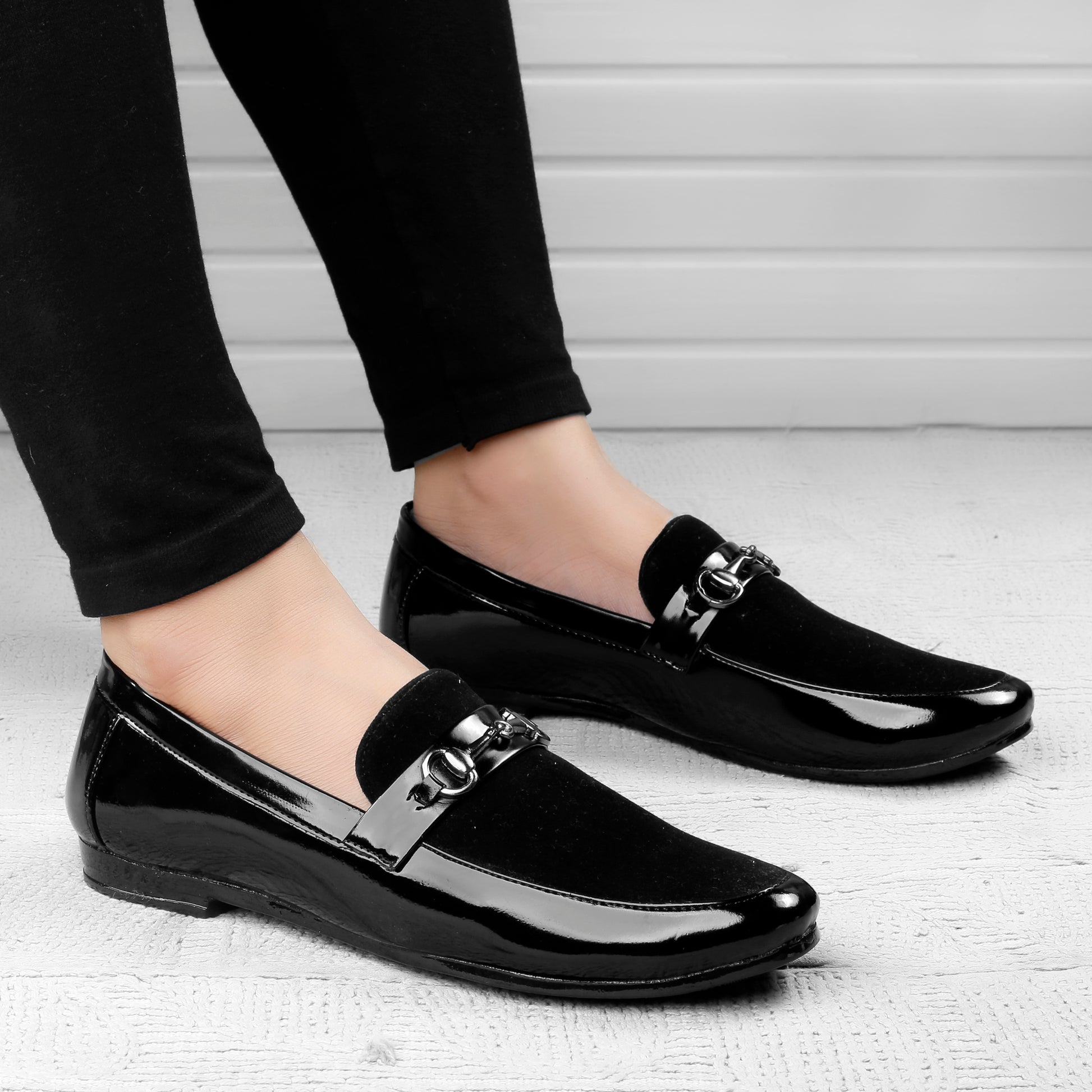 Bxxy Vegan Leather Shimmer Wedding Wear Loafer Moccasins For Men