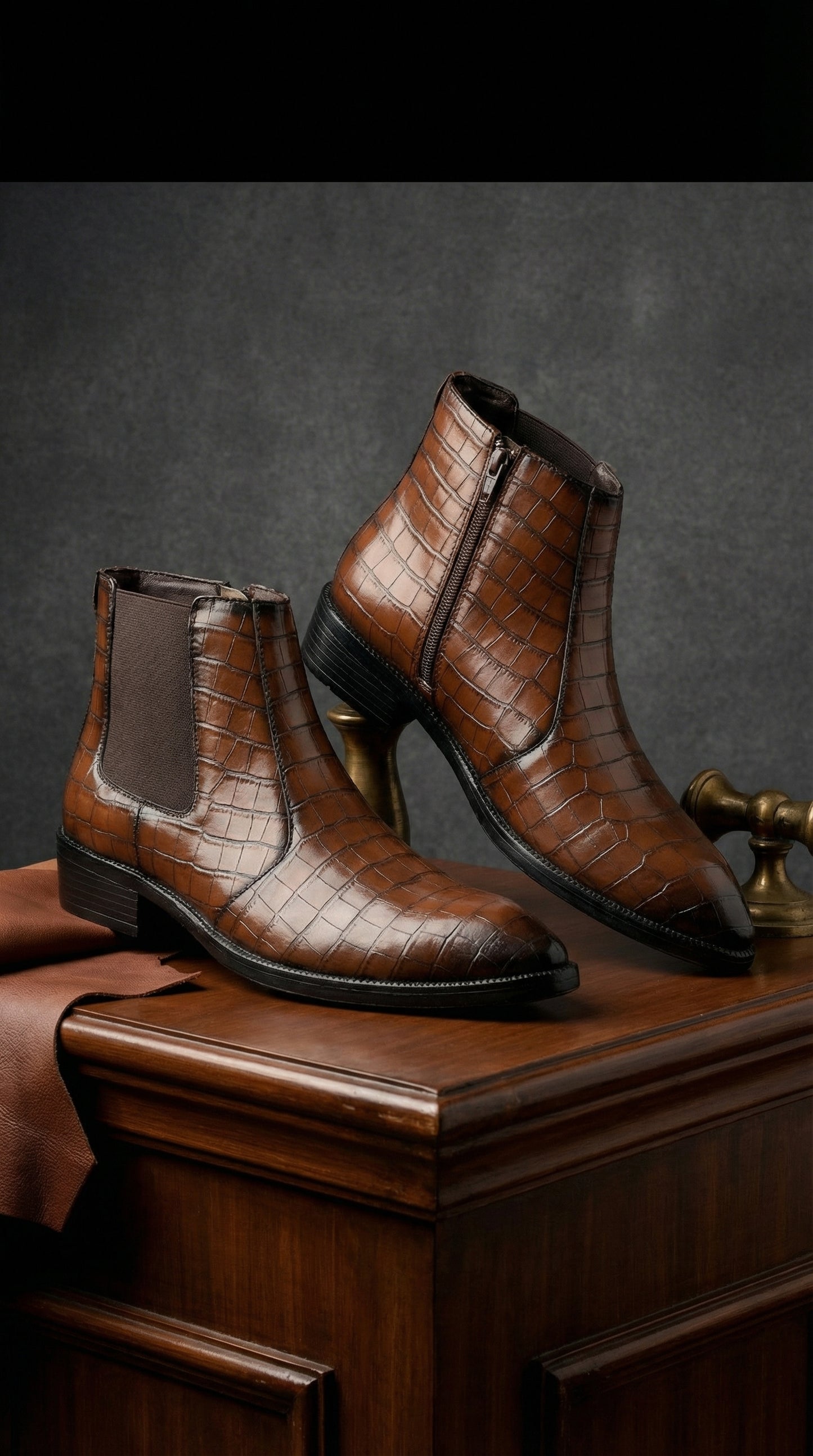 Men’s Croc-Pattern Height-Boost Chelsea Boots – Step Taller, Look Sharper