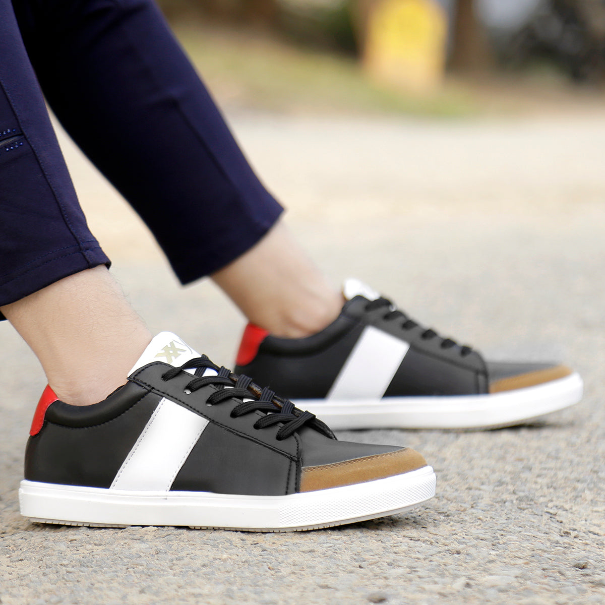 Men/s New Stylish Casual Sneakers