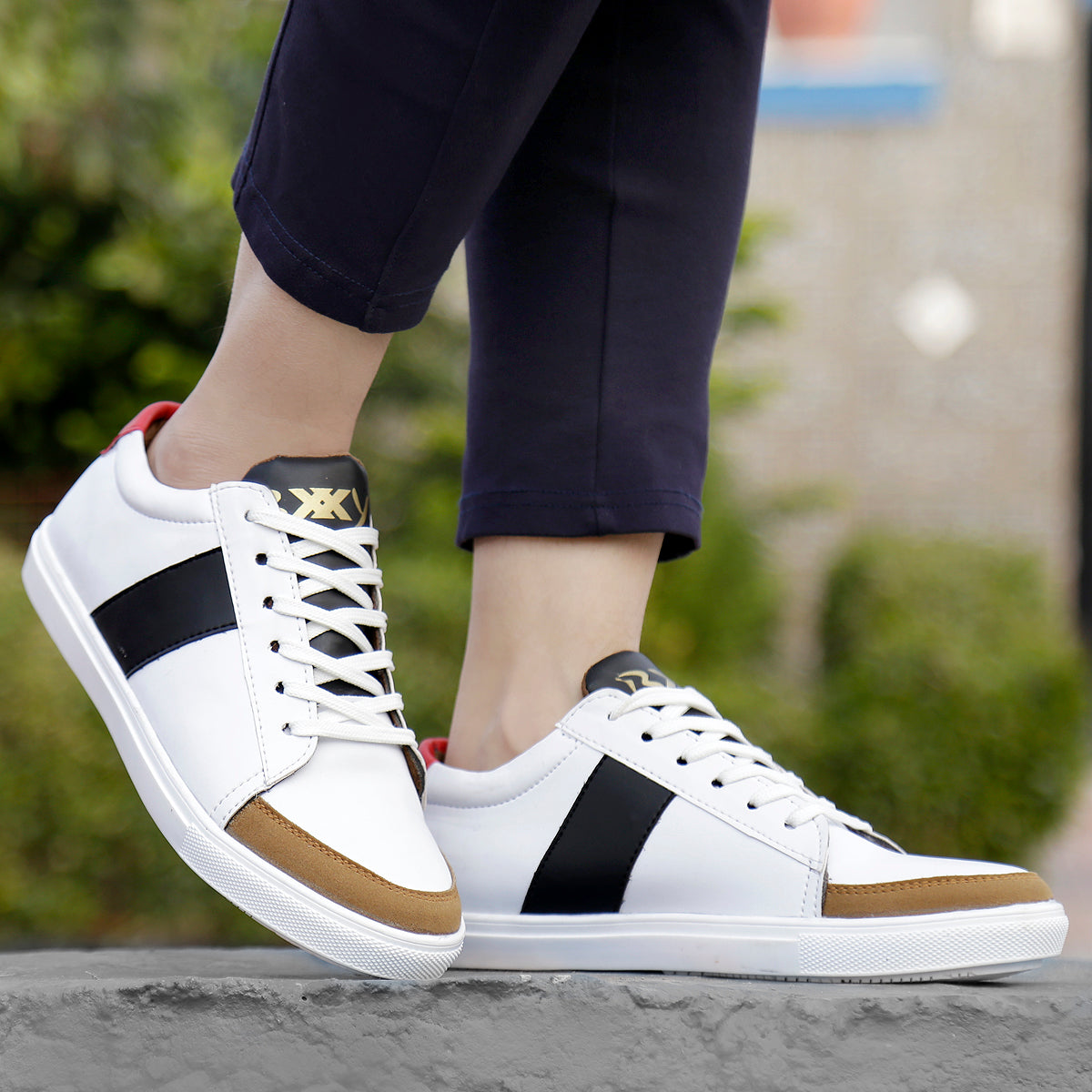 Men/s New Stylish Casual Sneakers