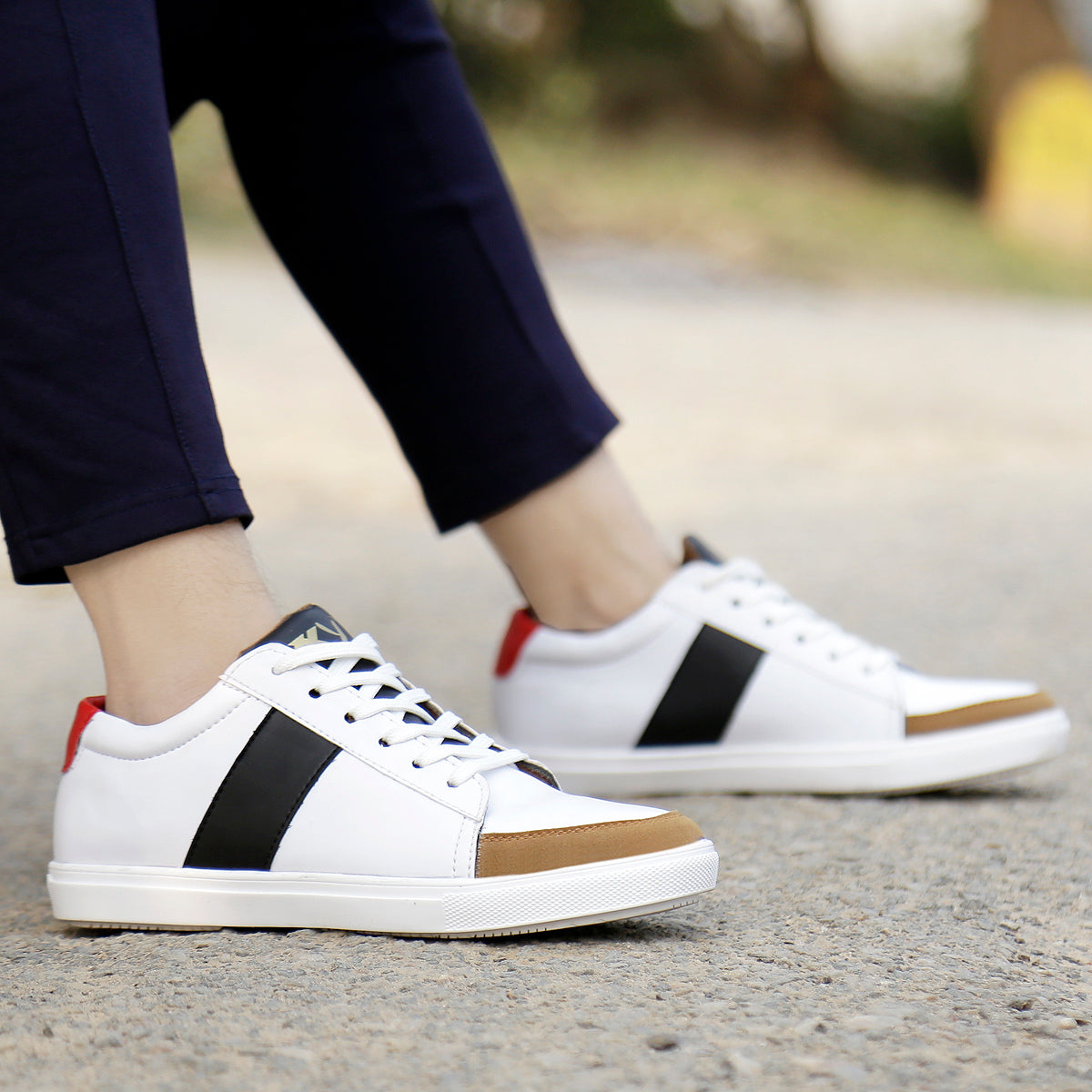 Men/s New Stylish Casual Sneakers